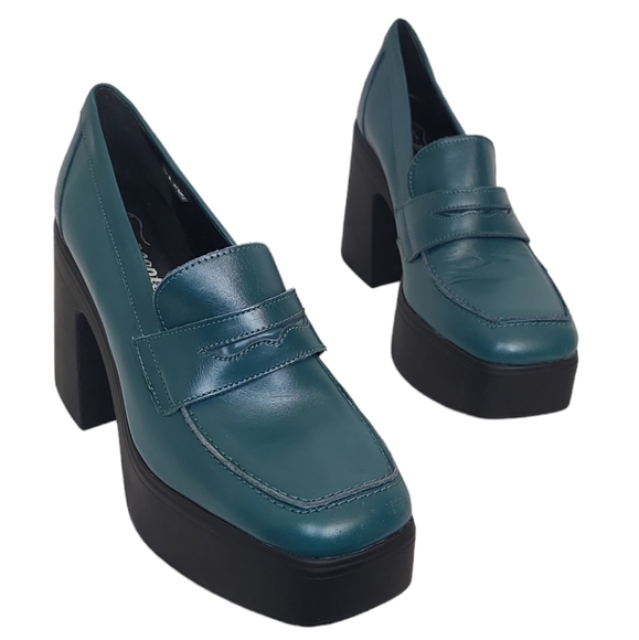 Free People Shoes - FREE PEOPLE Zoe Platform Loafer in Jade Leather